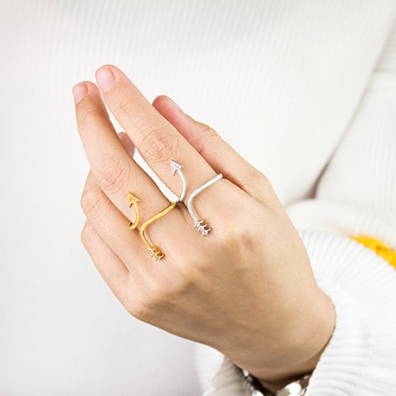 Bague longue flèche