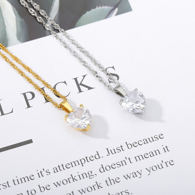 Collier pendentif scintillant