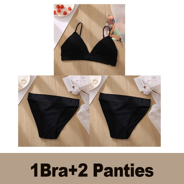 Ensemble de sous-vêtements (1 soutien-gorge et 2 culottes)