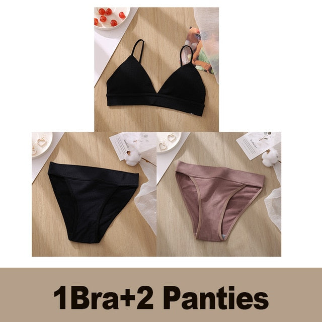 Ensemble de sous-vêtements (1 soutien-gorge et 2 culottes)