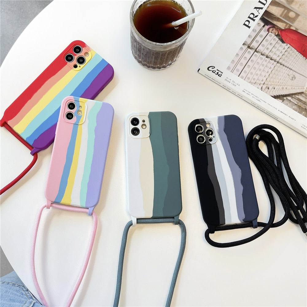 Coque iPhone 13 dégradée avec sangle (4 modèles)