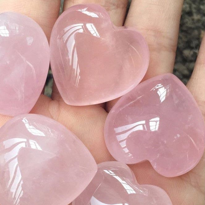 Cristal de Quartz Rose en forme de Cœur